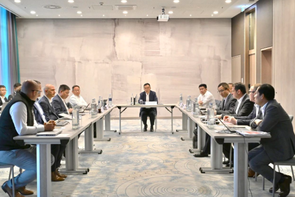 王志坚到德国、奥地利调研权属企业、走访战略合作伙伴